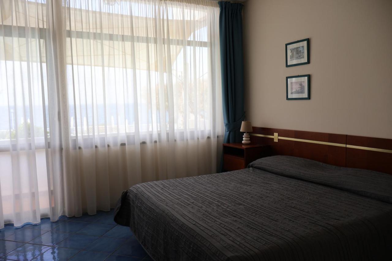 Puntaquattroventi Hotell Ercolano Exteriör bild